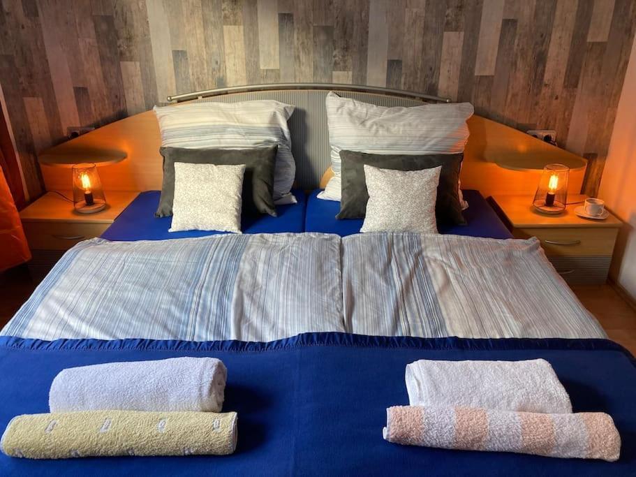 Toll Apartment Am Rhein Netflix Internet 1000 Mbits, Free Parking ดุยส์บูร์ก ภายนอก รูปภาพ