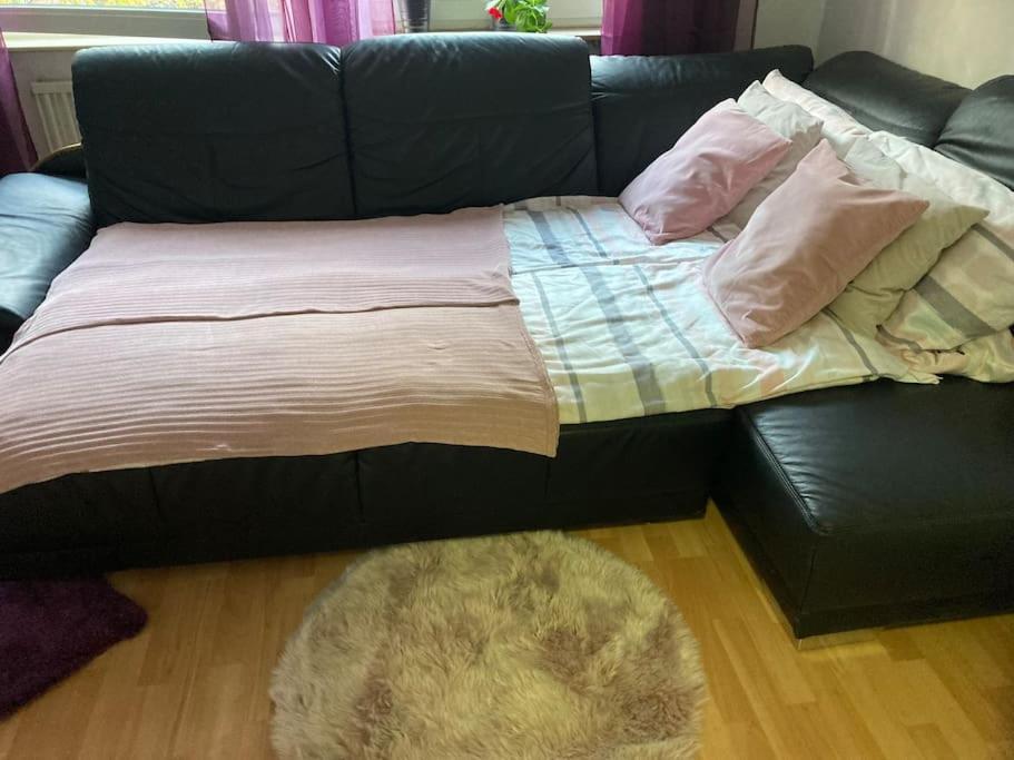 Toll Apartment Am Rhein Netflix Internet 1000 Mbits, Free Parking ดุยส์บูร์ก ภายนอก รูปภาพ
